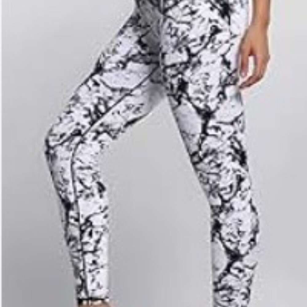 White and Black Splatter/Marble Print Women's High Waisted Leggings Sz‎ M